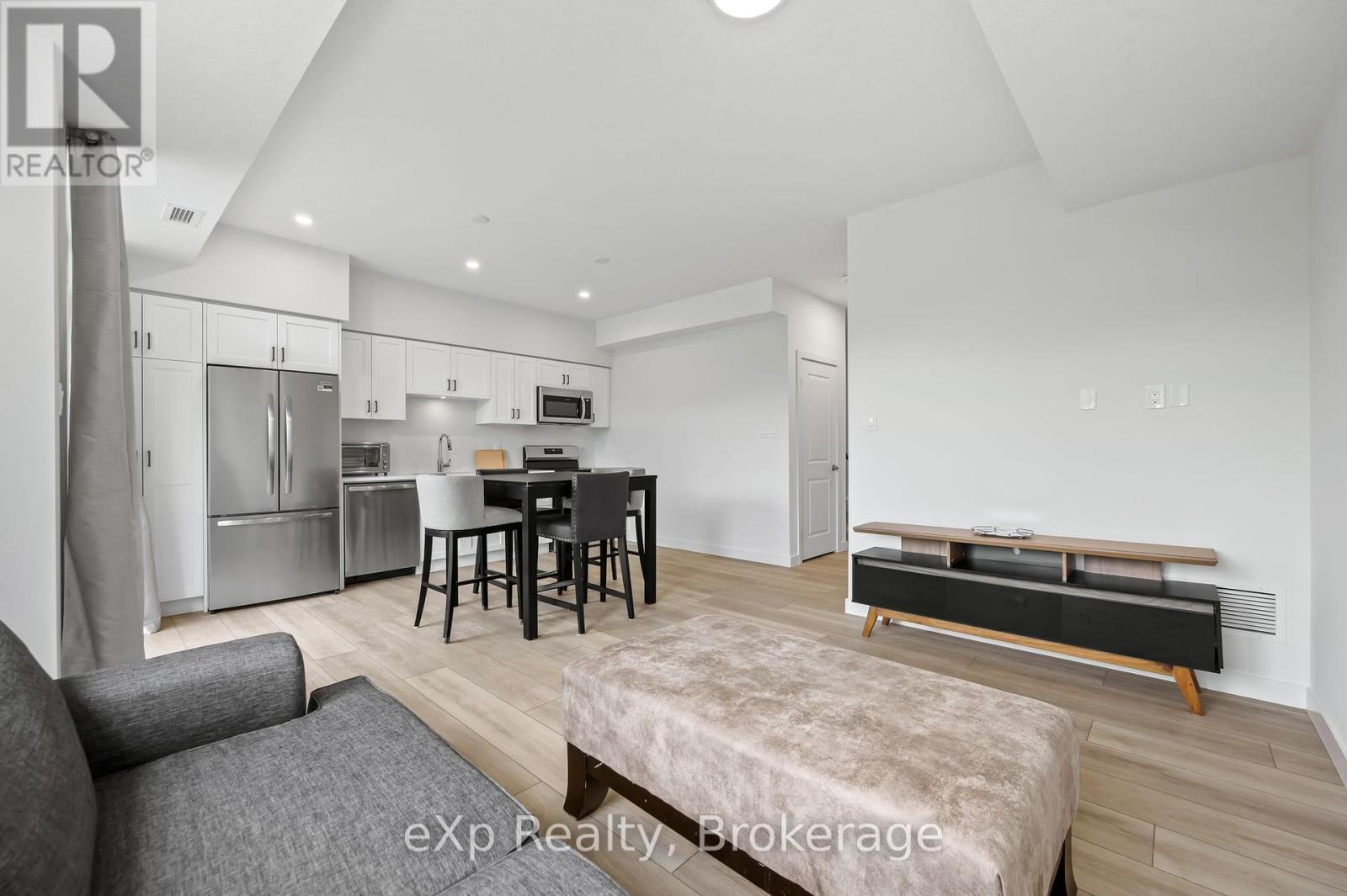 148 - 824 Woolwich Street, Guelph, Ontario  N1H 1G8 - Photo 13 - X12190634