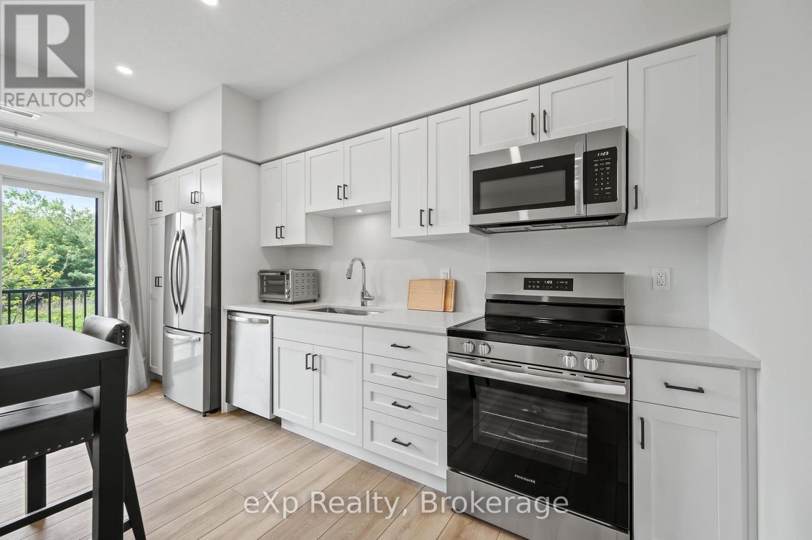 148 - 824 Woolwich Street, Guelph, Ontario  N1H 1G8 - Photo 9 - X12190634