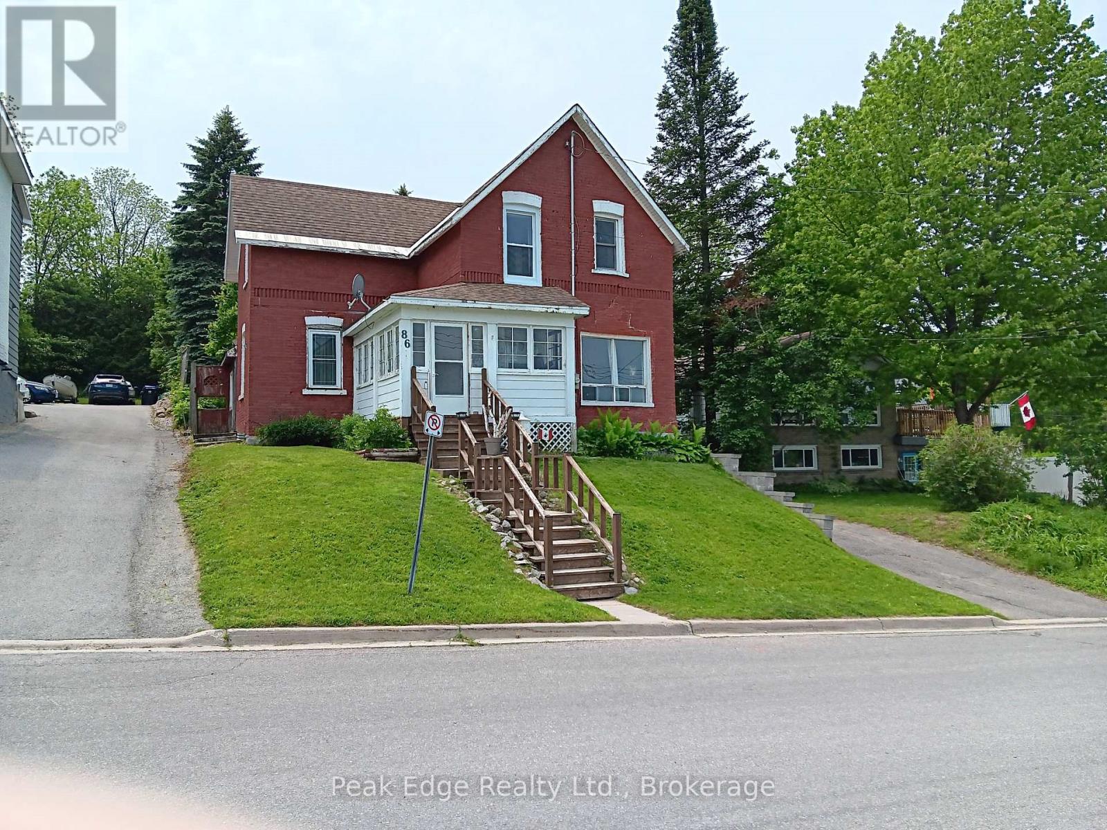 86 Sixth Street, Midland, Ontario  L4R 3X2 - Photo 3 - S12190817