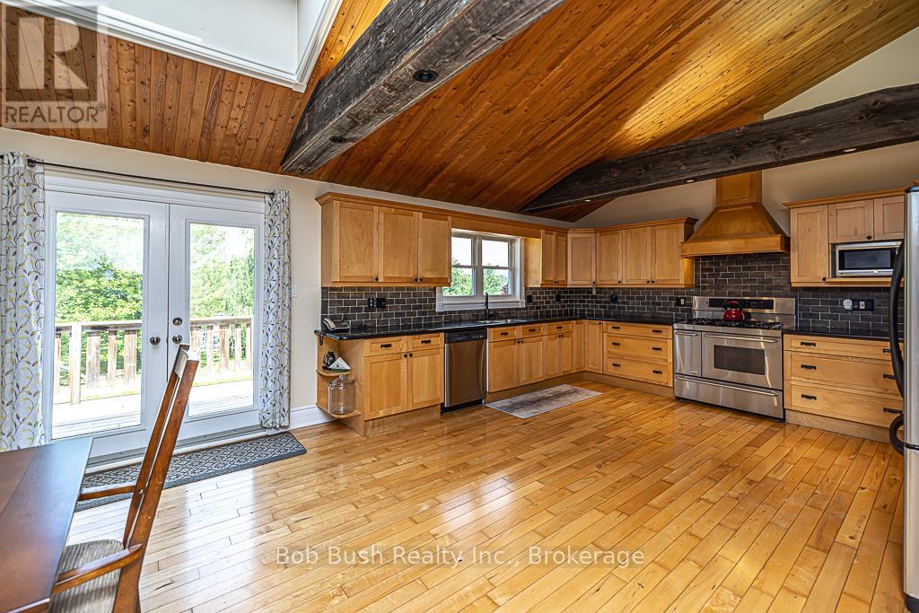 2059 Upper Big Chute Road, Severn, Ontario  L0K 1E0 - Photo 15 - S12190820