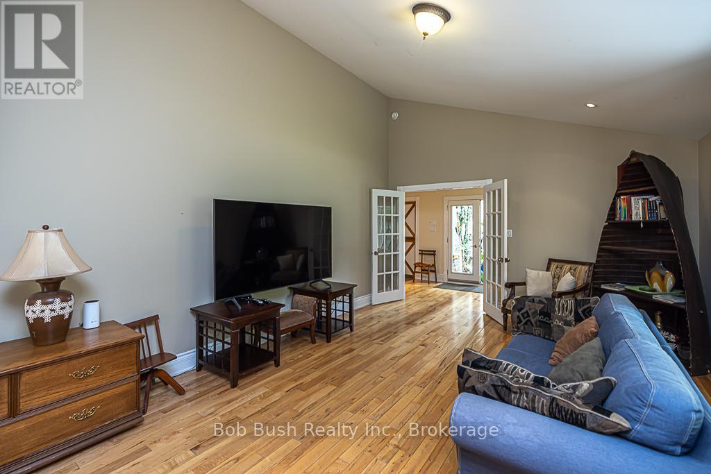2059 Upper Big Chute Road, Severn, Ontario  L0K 1E0 - Photo 24 - S12190820