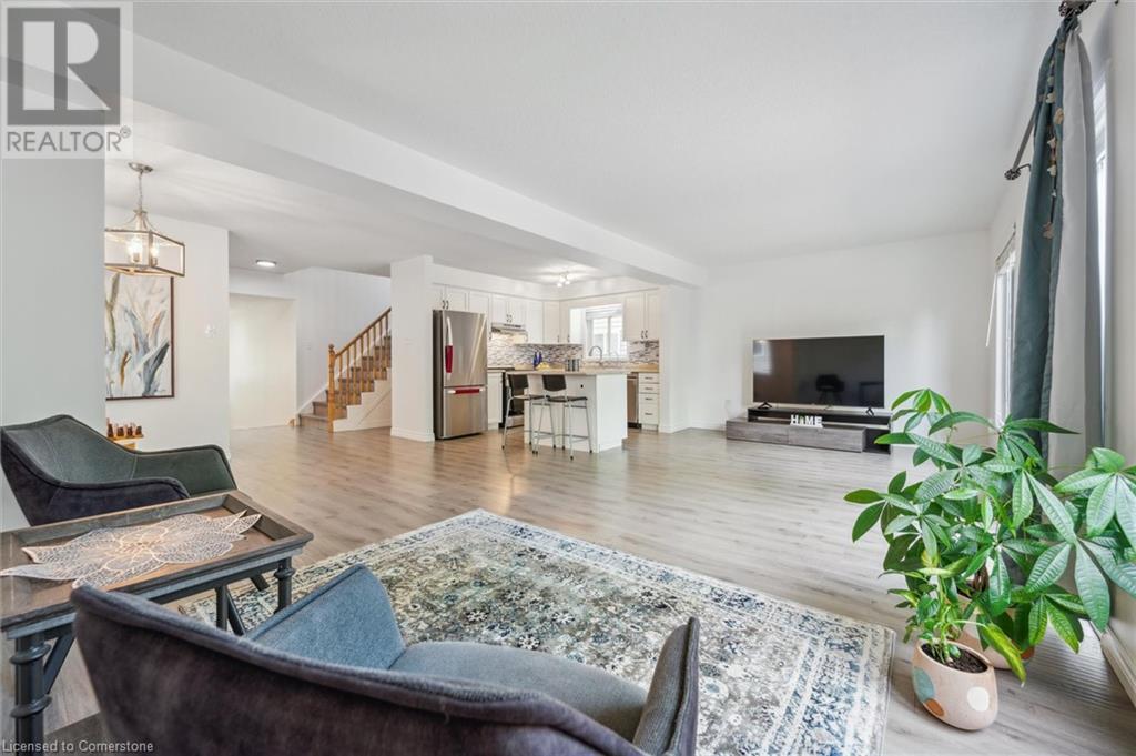 598 Woolgrass Avenue, Waterloo, Ontario  N2V 2X8 - Photo 11 - 40733660