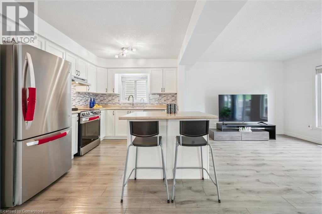 598 Woolgrass Avenue, Waterloo, Ontario  N2V 2X8 - Photo 18 - 40733660
