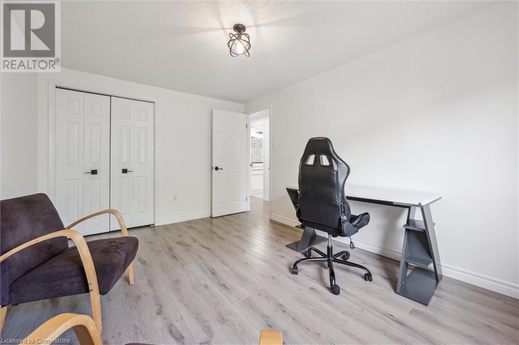 598 Woolgrass Avenue, Waterloo, Ontario  N2V 2X8 - Photo 28 - 40733660