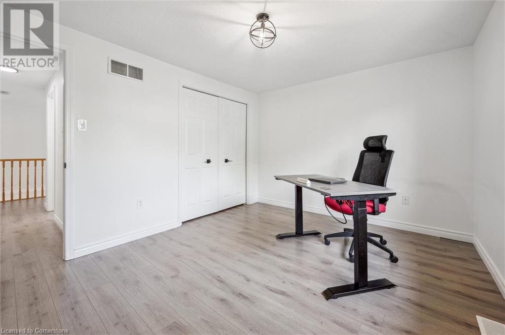 598 Woolgrass Avenue, Waterloo, Ontario  N2V 2X8 - Photo 31 - 40733660