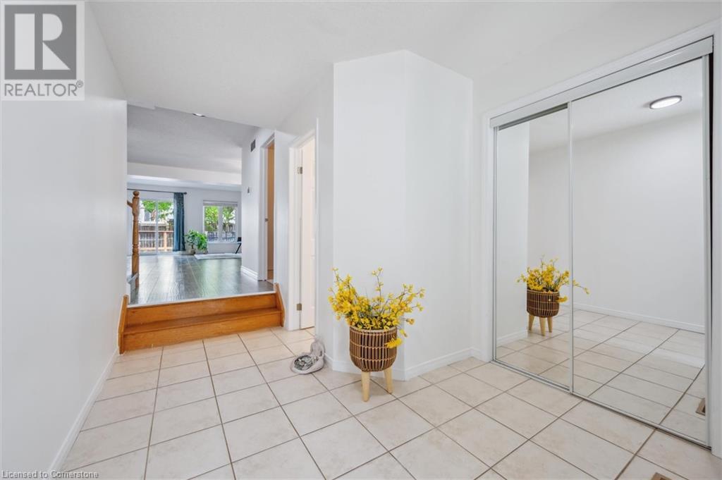 598 Woolgrass Avenue, Waterloo, Ontario  N2V 2X8 - Photo 5 - 40733660