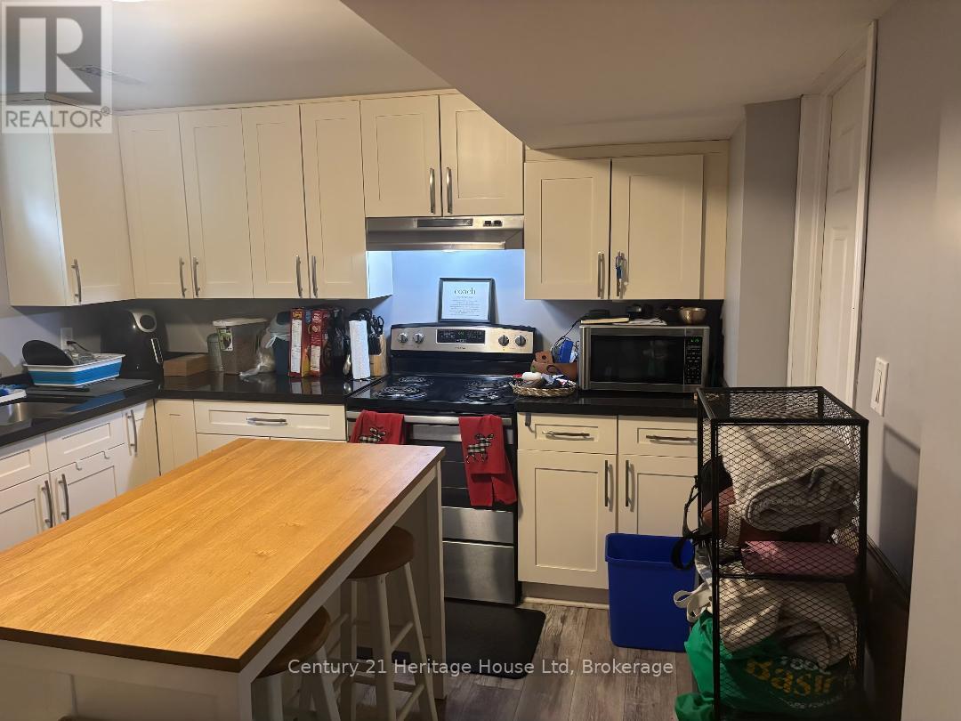 73 Rosewood Avenue, Guelph, Ontario  N1H 6A2 - Photo 4 - X12191484