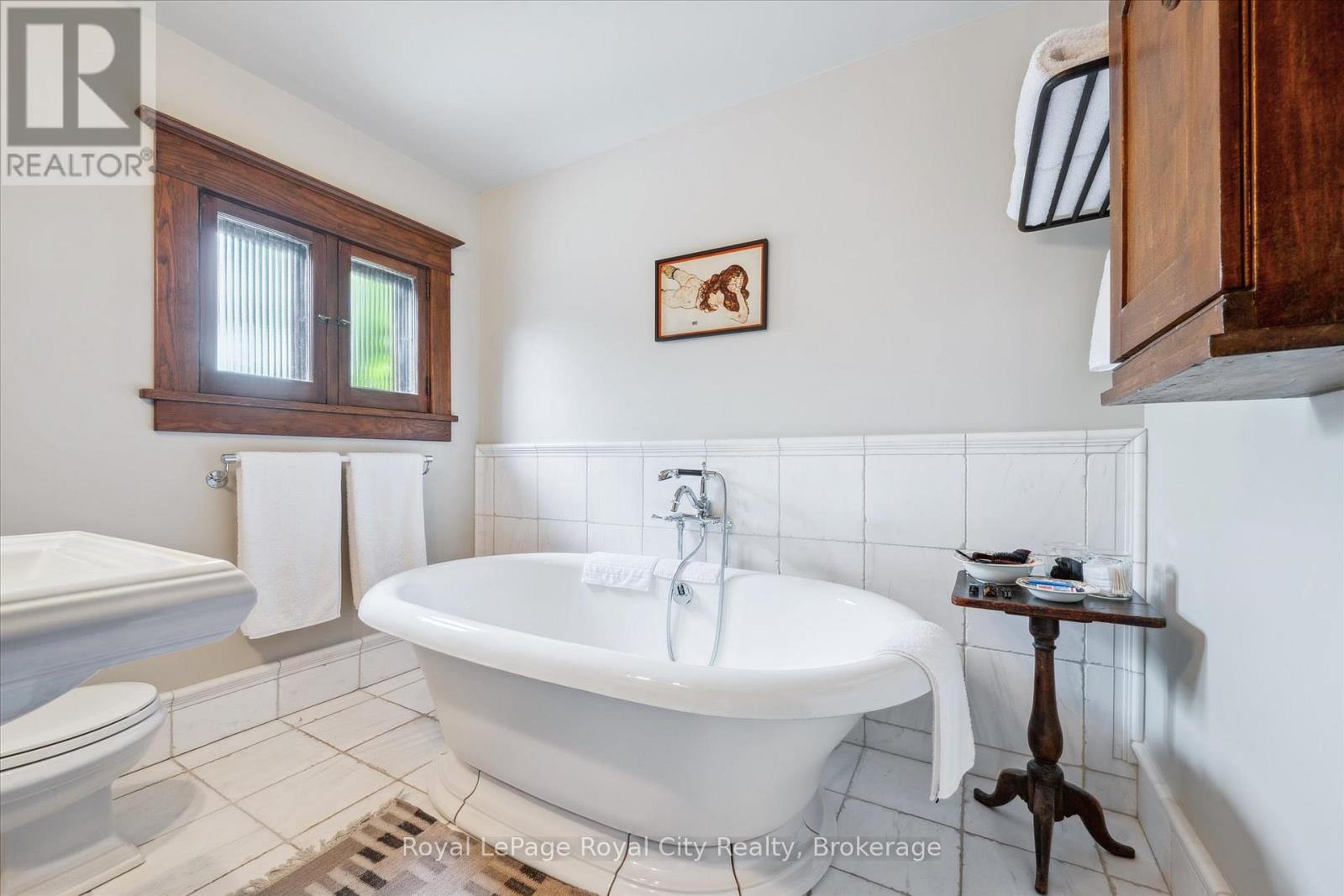 54 Clinton Street, Guelph, Ontario  N1H 5G5 - Photo 32 - X12191506