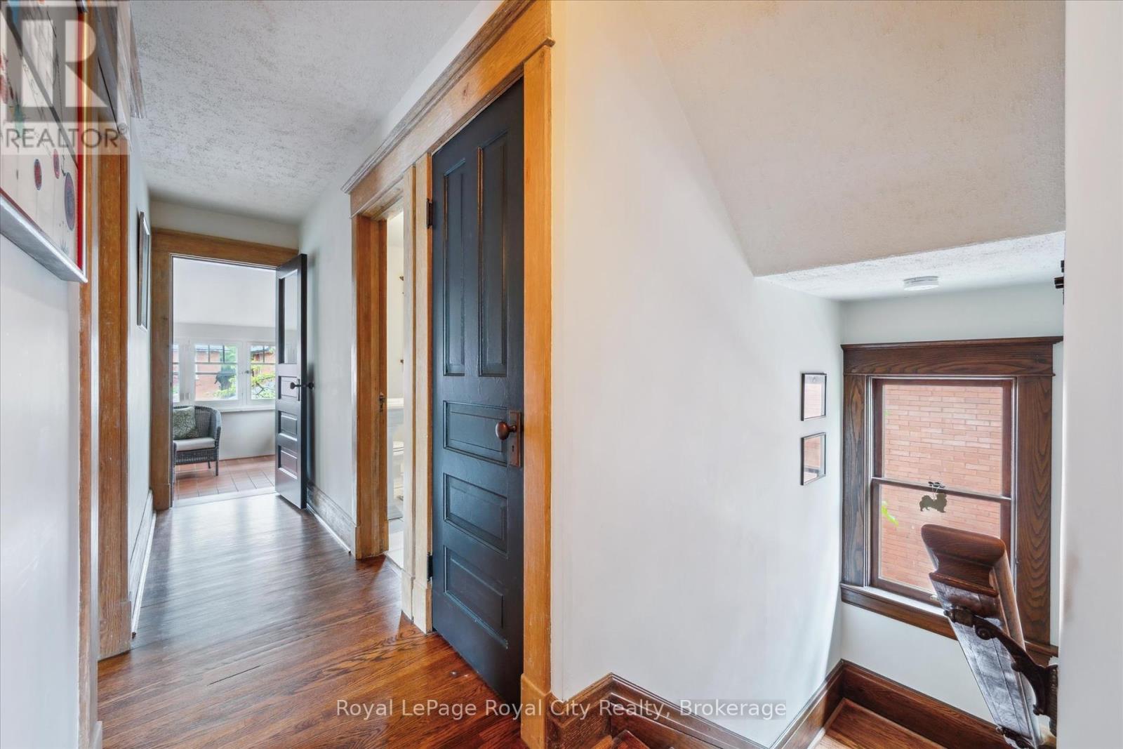 54 Clinton Street, Guelph, Ontario  N1H 5G5 - Photo 36 - X12191506