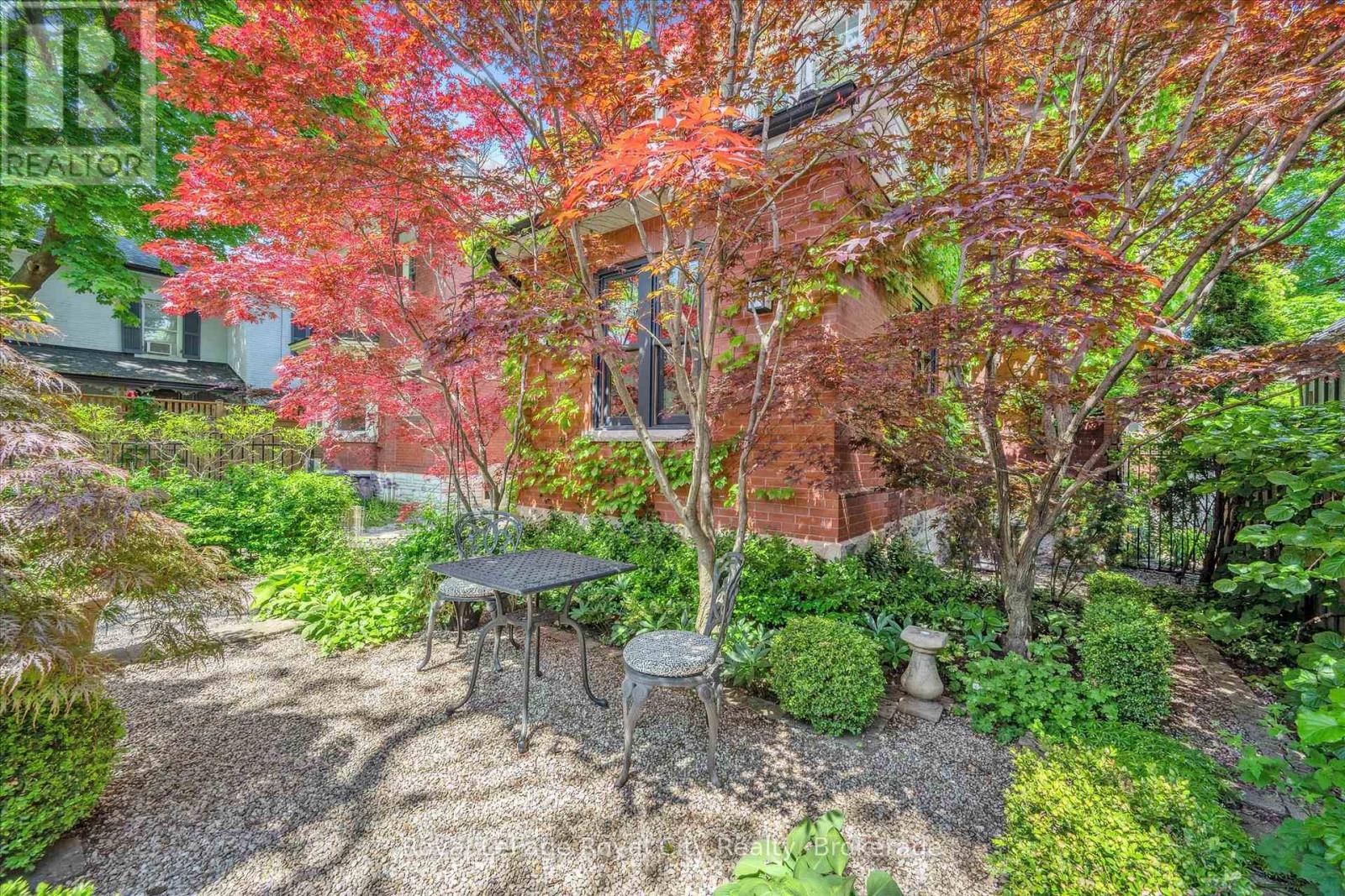 54 Clinton Street, Guelph, Ontario  N1H 5G5 - Photo 45 - X12191506