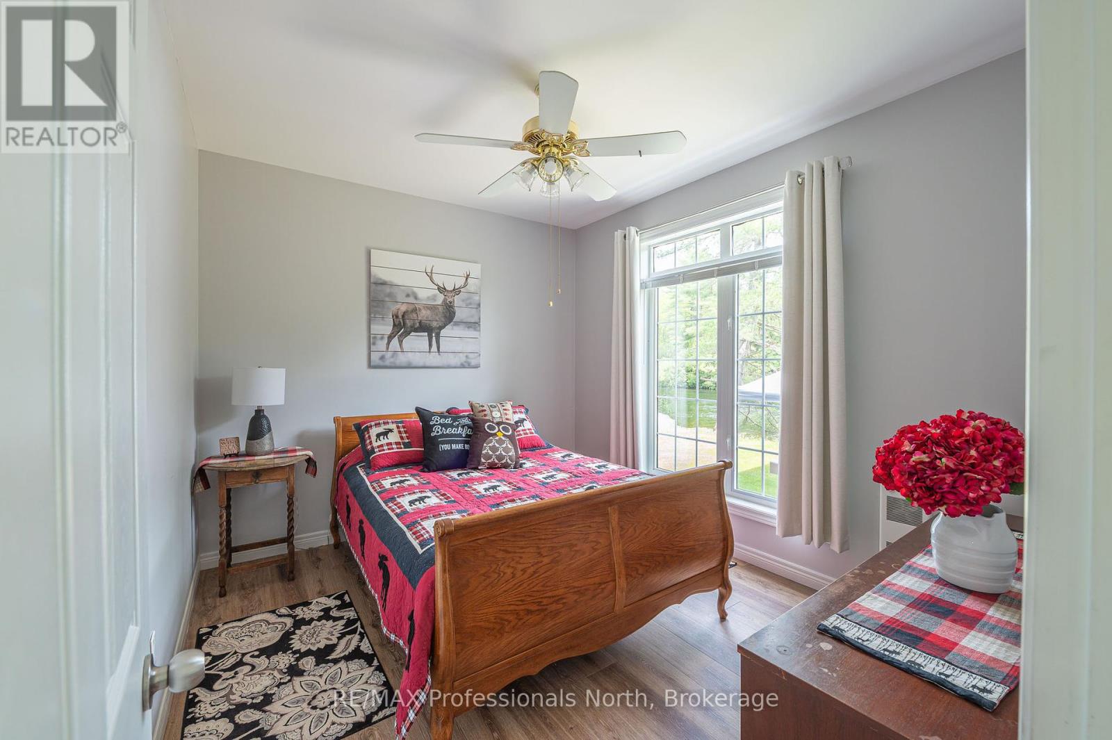 24 Relax Avenue, Kawartha Lakes, Ontario  K0M 2L0 - Photo 12 - X12191518
