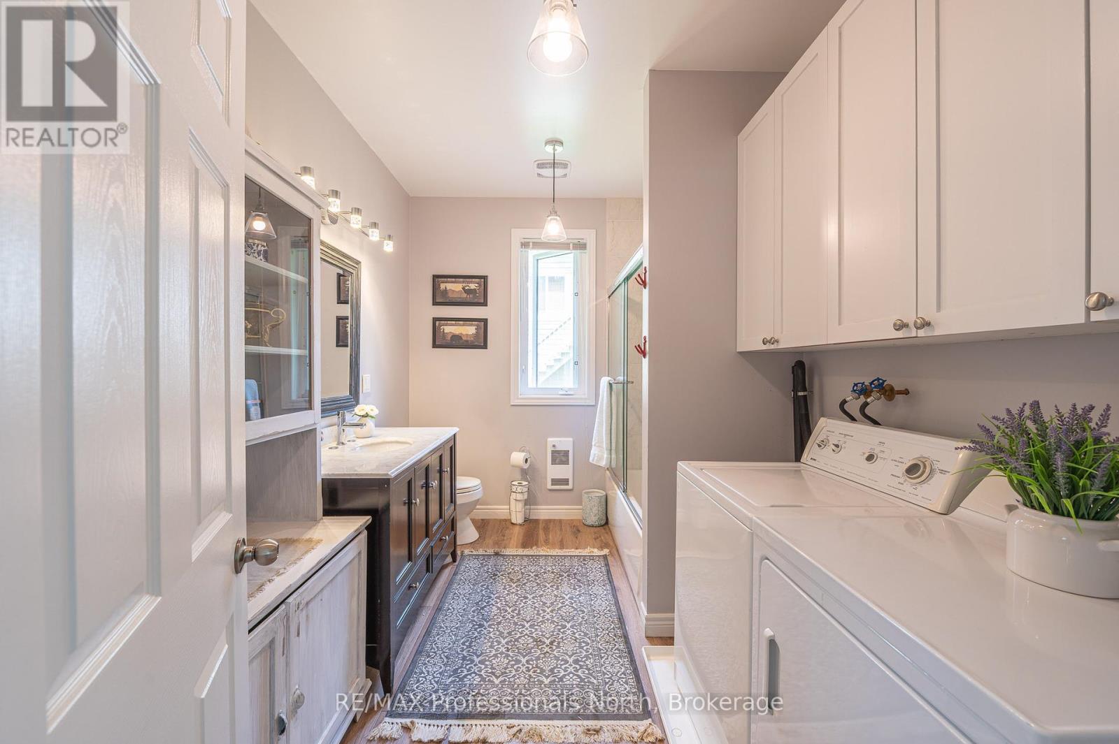 24 Relax Avenue, Kawartha Lakes, Ontario  K0M 2L0 - Photo 14 - X12191518