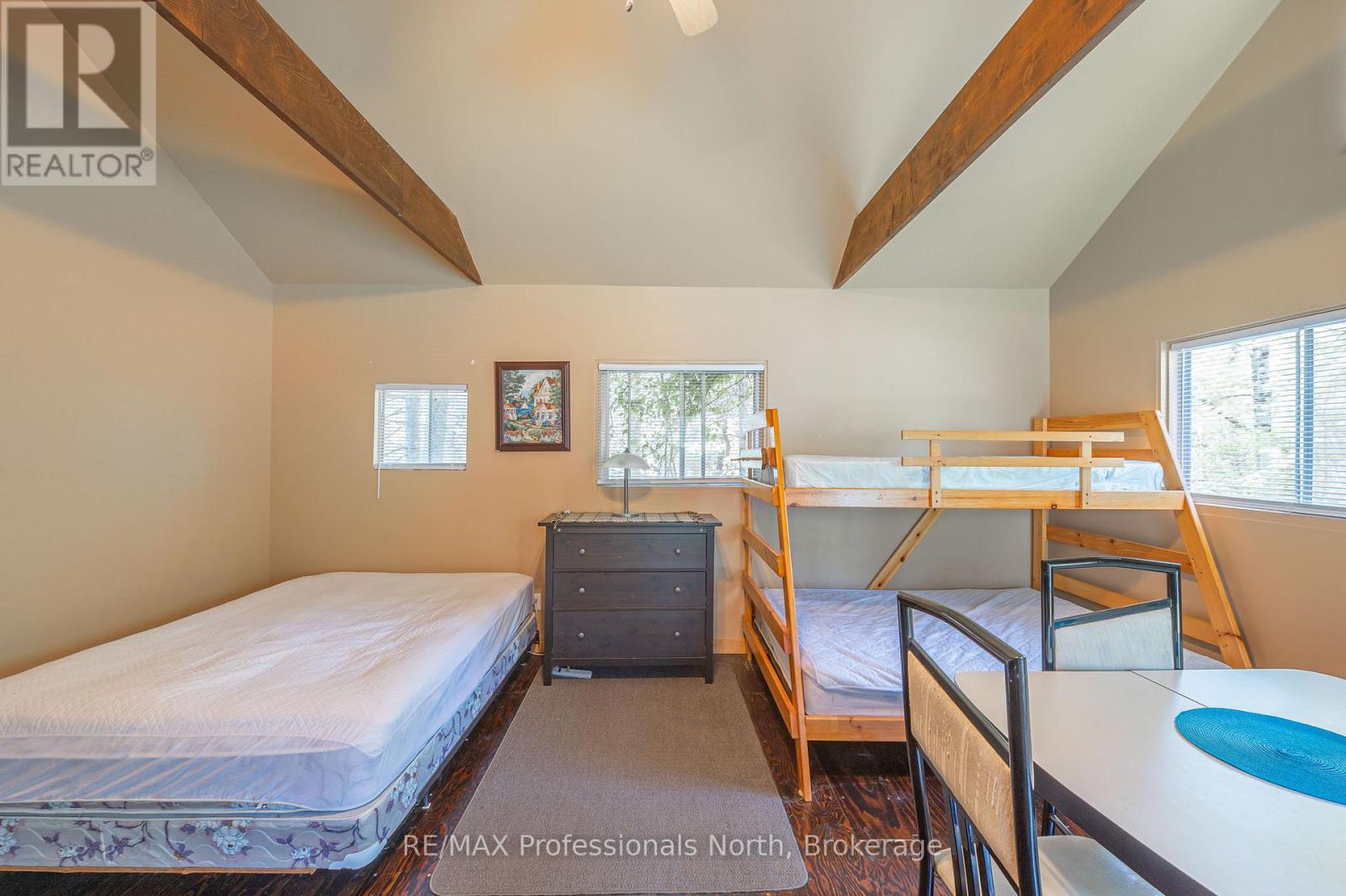 24 Relax Avenue, Kawartha Lakes, Ontario  K0M 2L0 - Photo 33 - X12191518