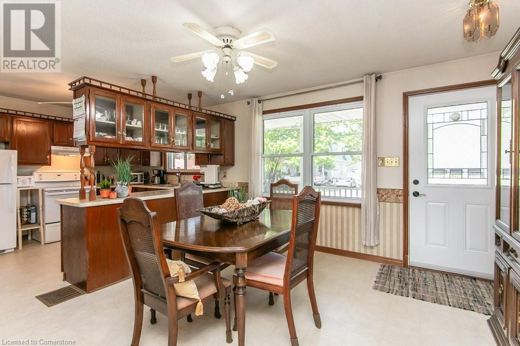 62 Queen Street, Huron East, Ontario  N0G 1H0 - Photo 6 - 40735918