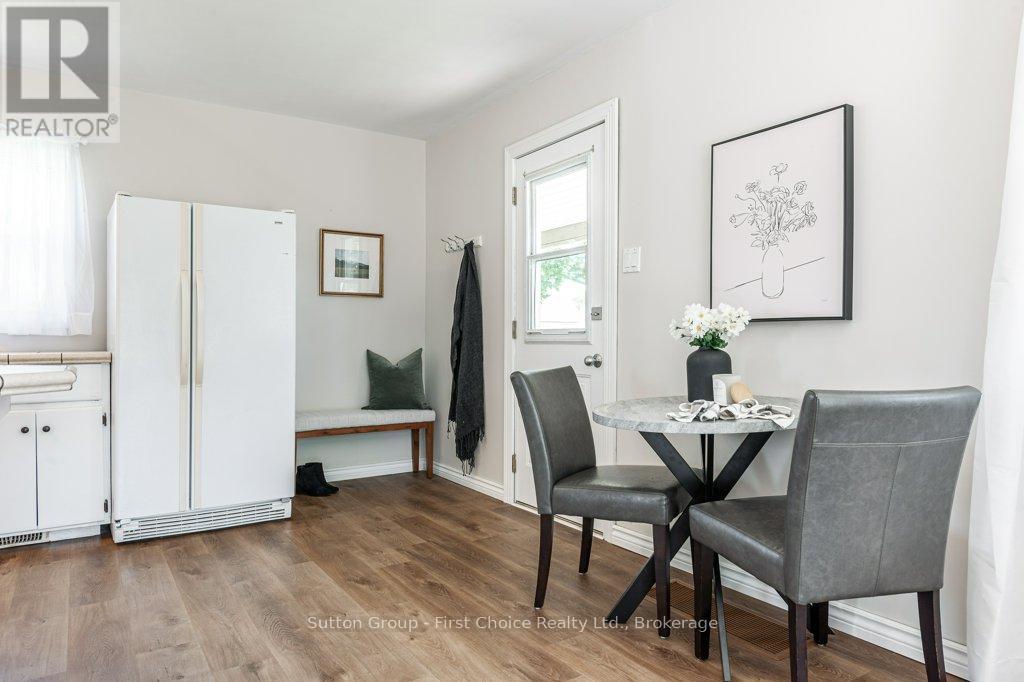 109 Norfolk Street, Stratford, Ontario  N5A 3Y7 - Photo 11 - X12191661