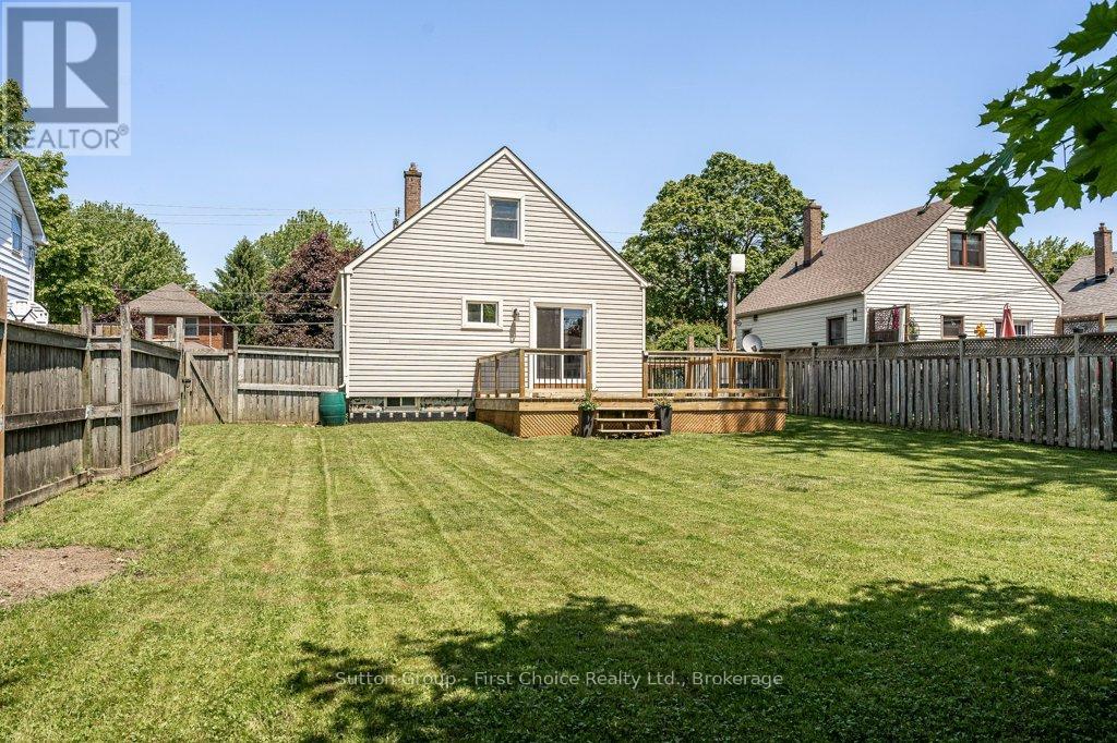109 Norfolk Street, Stratford, Ontario  N5A 3Y7 - Photo 25 - X12191661
