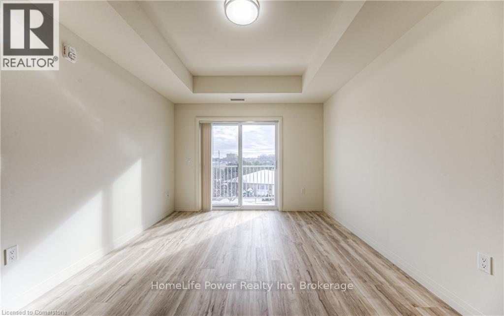 308 - 301 Westmount Road W, Kitchener, Ontario  N2M 5M9 - Photo 5 - X12191724