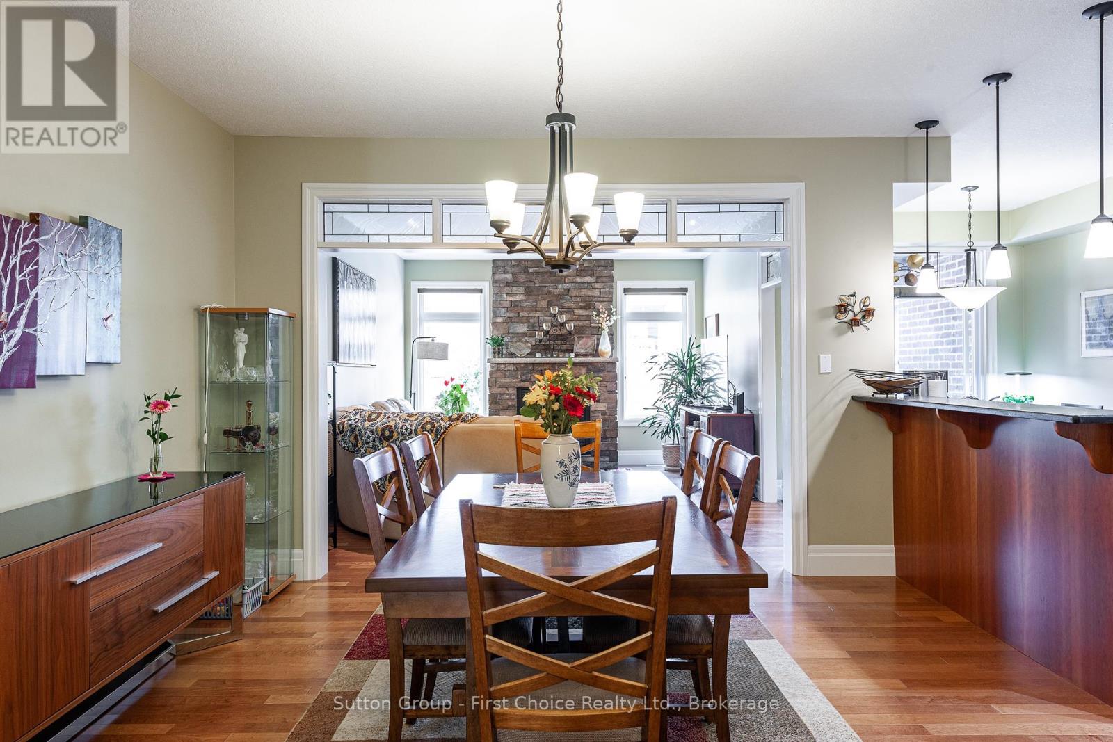 138 Oak Park Drive, Waterloo, Ontario  N2K 0B3 - Photo 7 - X12192151