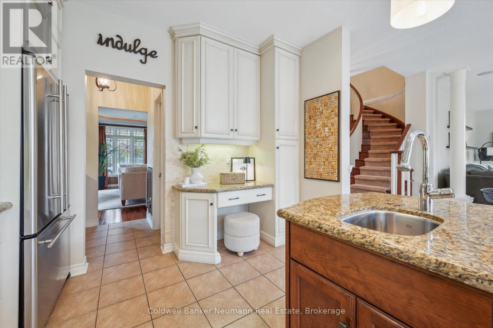8 Ray Crescent, Guelph, Ontario  N1L 0B6 - Photo 11 - X12192262
