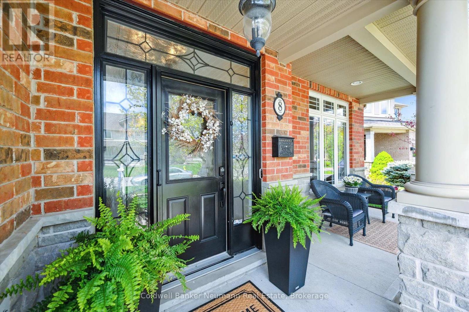 8 Ray Crescent, Guelph, Ontario  N1L 0B6 - Photo 2 - X12192262