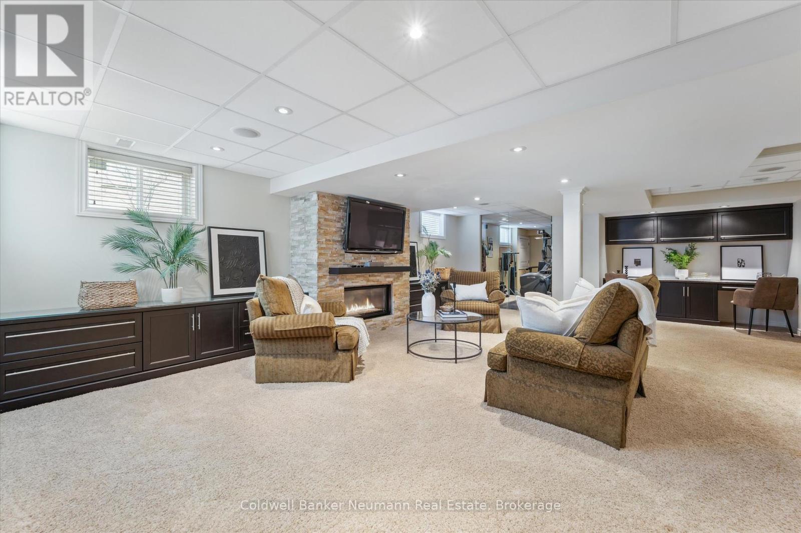 8 Ray Crescent, Guelph, Ontario  N1L 0B6 - Photo 32 - X12192262