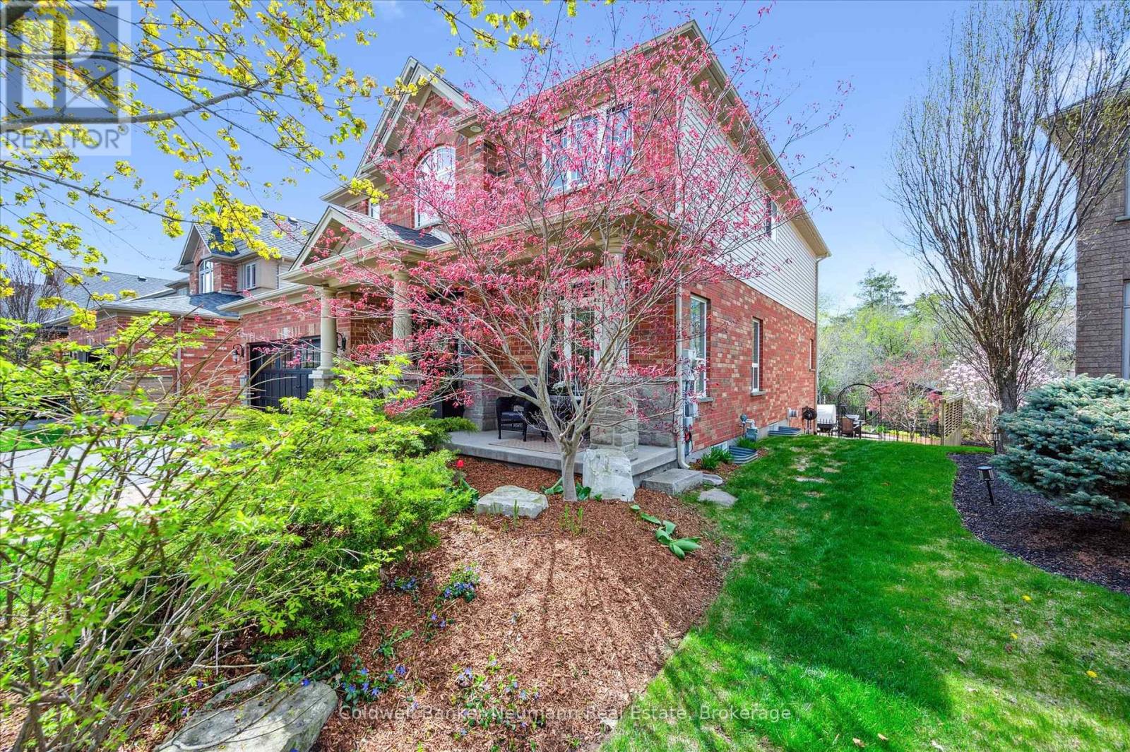 8 Ray Crescent, Guelph, Ontario  N1L 0B6 - Photo 49 - X12192262