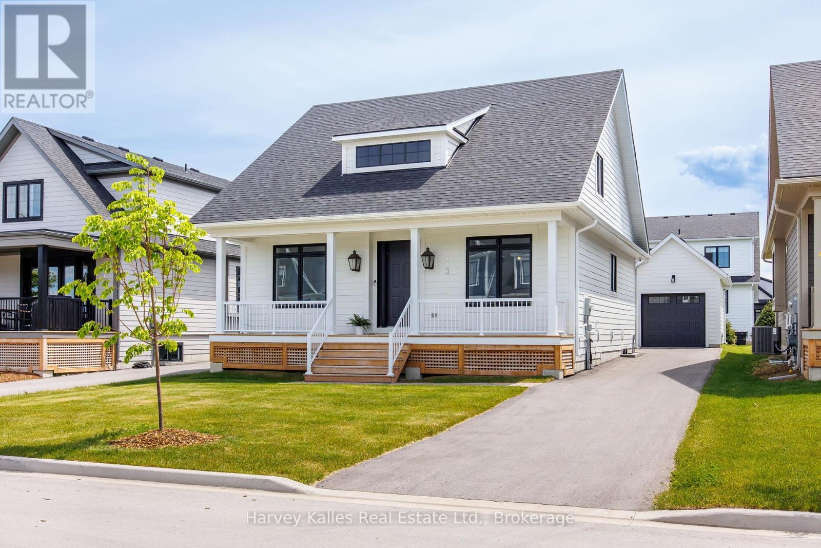 113 Black Willow Crescent, Blue Mountains, Ontario  L9Y 5L8 - Photo 2 - X12192431