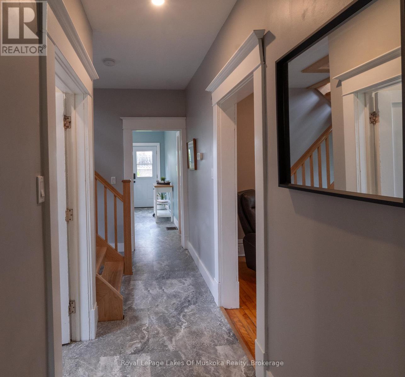 15 Lorne Street S, Huntsville, Ontario  P1H 1V6 - Photo 10 - X12192464