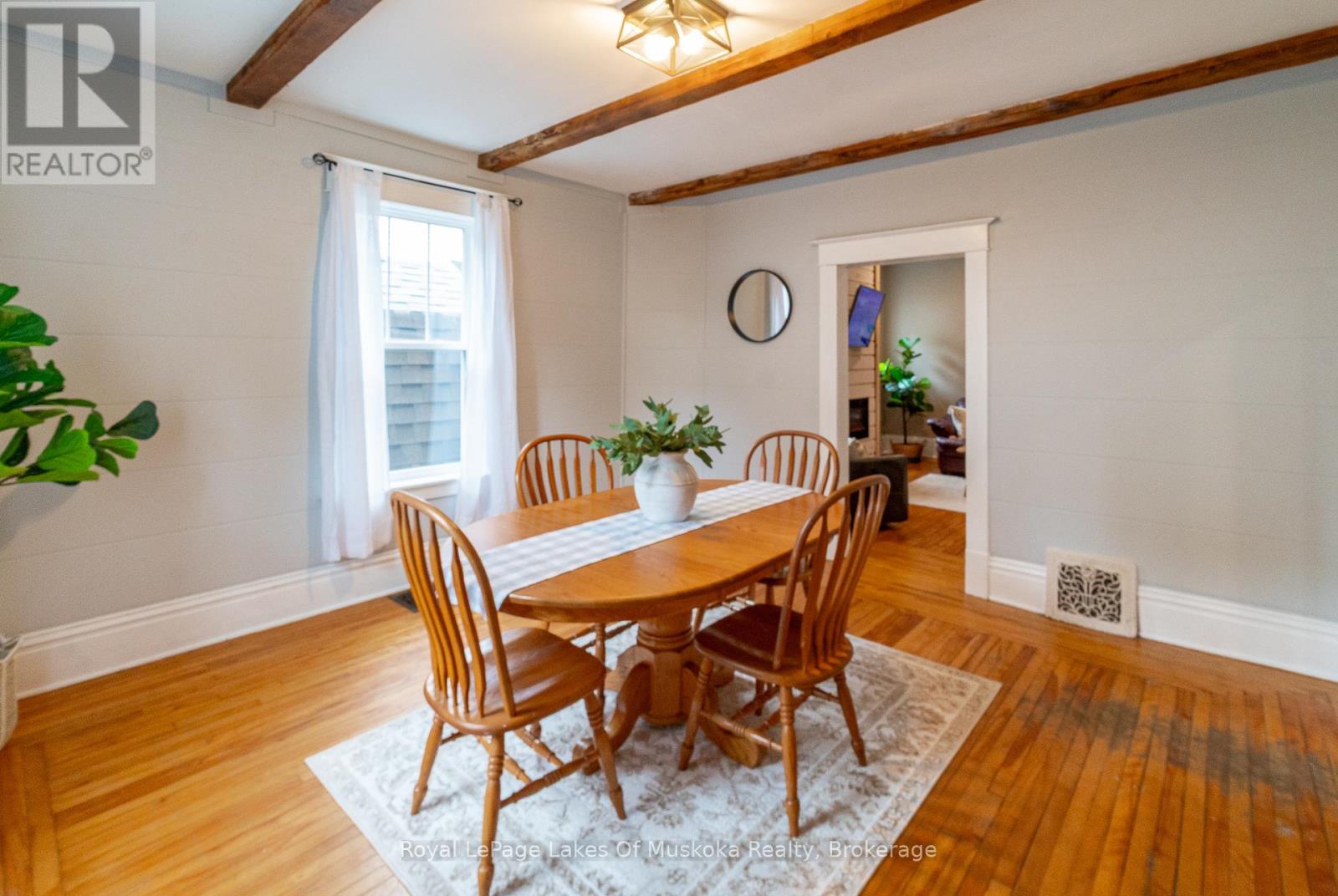 15 Lorne Street S, Huntsville, Ontario  P1H 1V6 - Photo 15 - X12192464