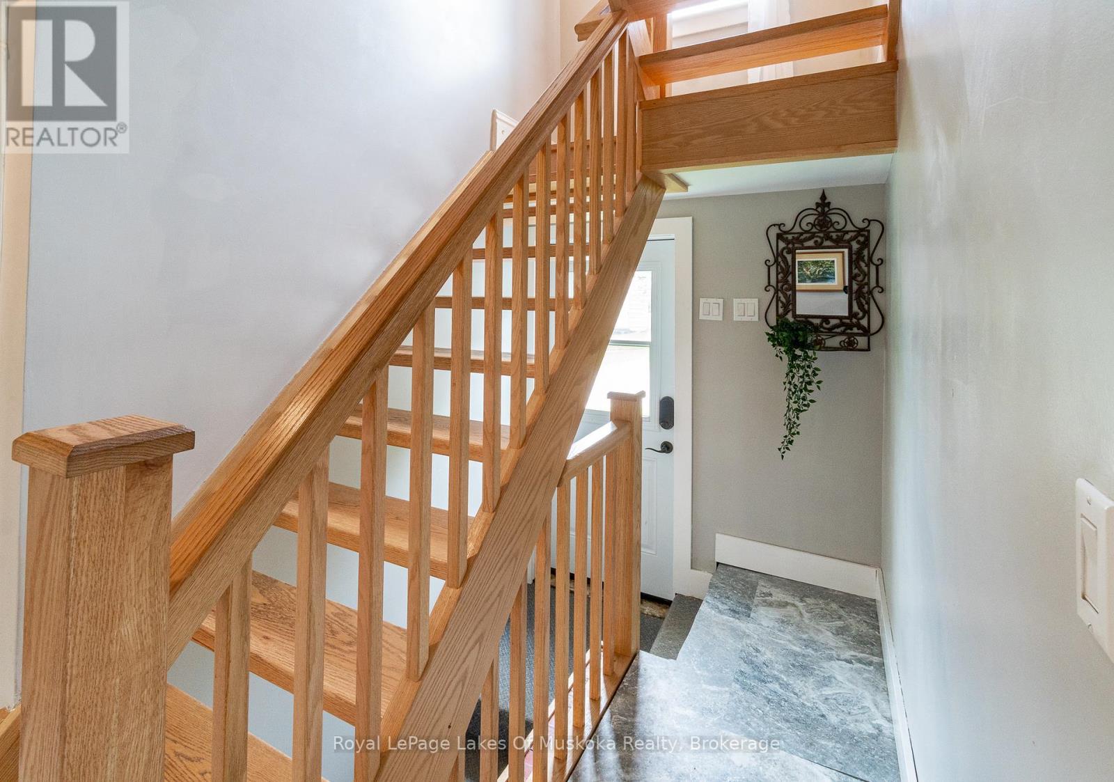 15 Lorne Street S, Huntsville, Ontario  P1H 1V6 - Photo 24 - X12192464