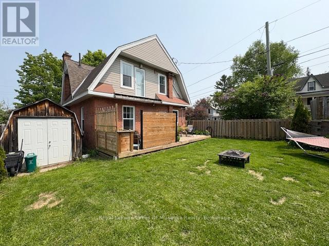 15 Lorne Street S, Huntsville, Ontario  P1H 1V6 - Photo 3 - X12192464