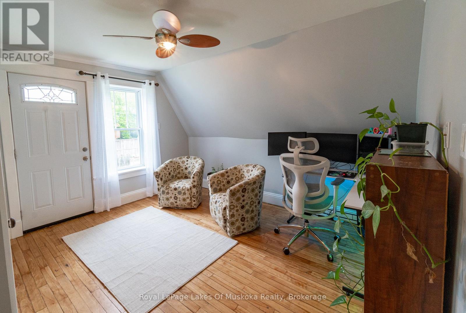 15 Lorne Street S, Huntsville, Ontario  P1H 1V6 - Photo 30 - X12192464