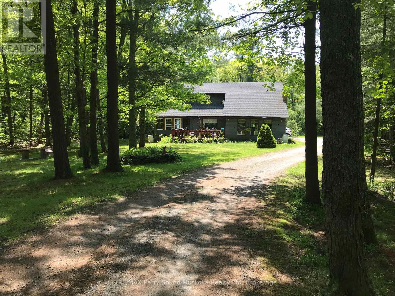 36 Windfall Lake Road, Seguin, Ontario  P2A 0B2 - Photo 3 - X12192556