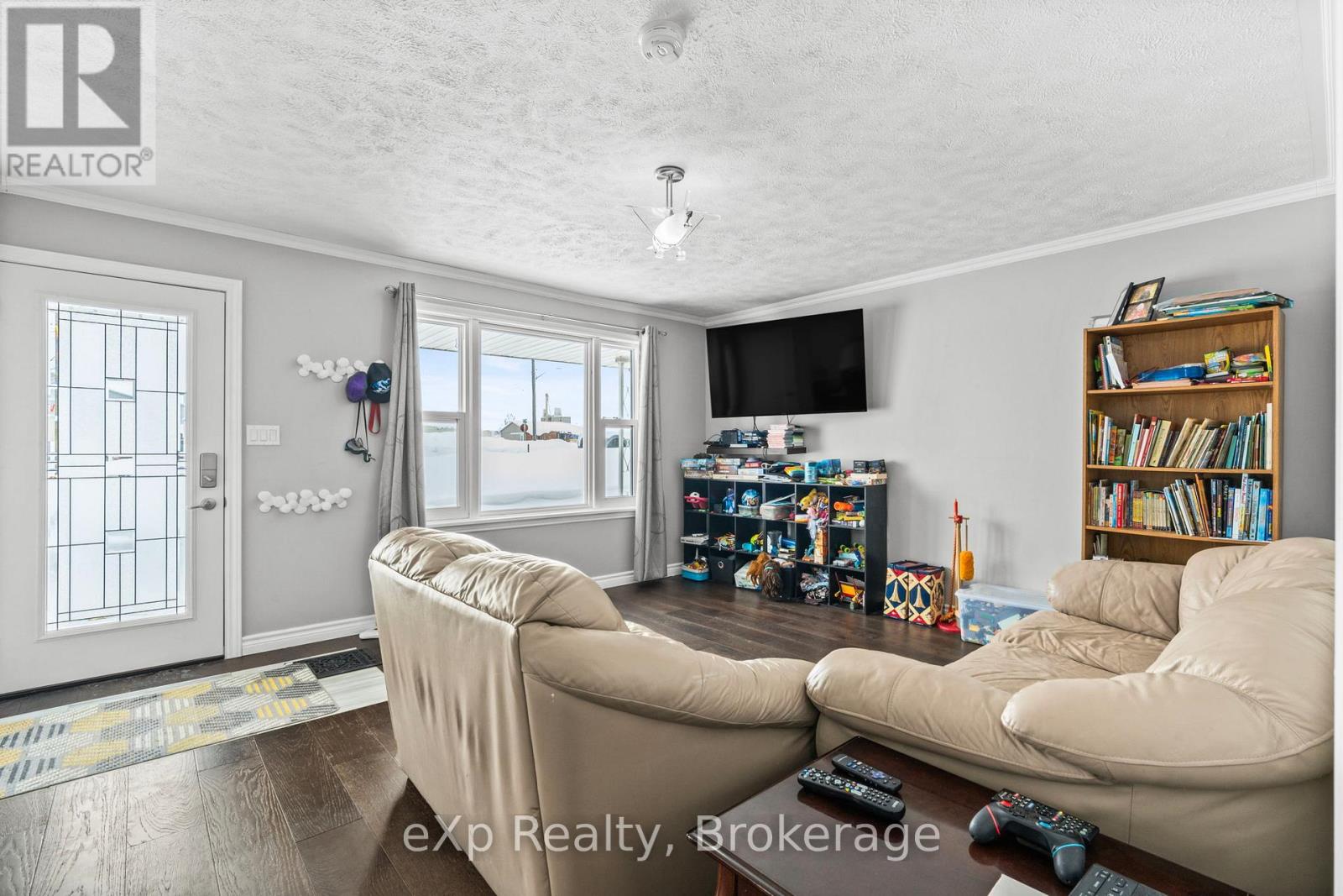 361 1st Avenue S, Arran-Elderslie, Ontario  N0G 1L0 - Photo 10 - X12192558