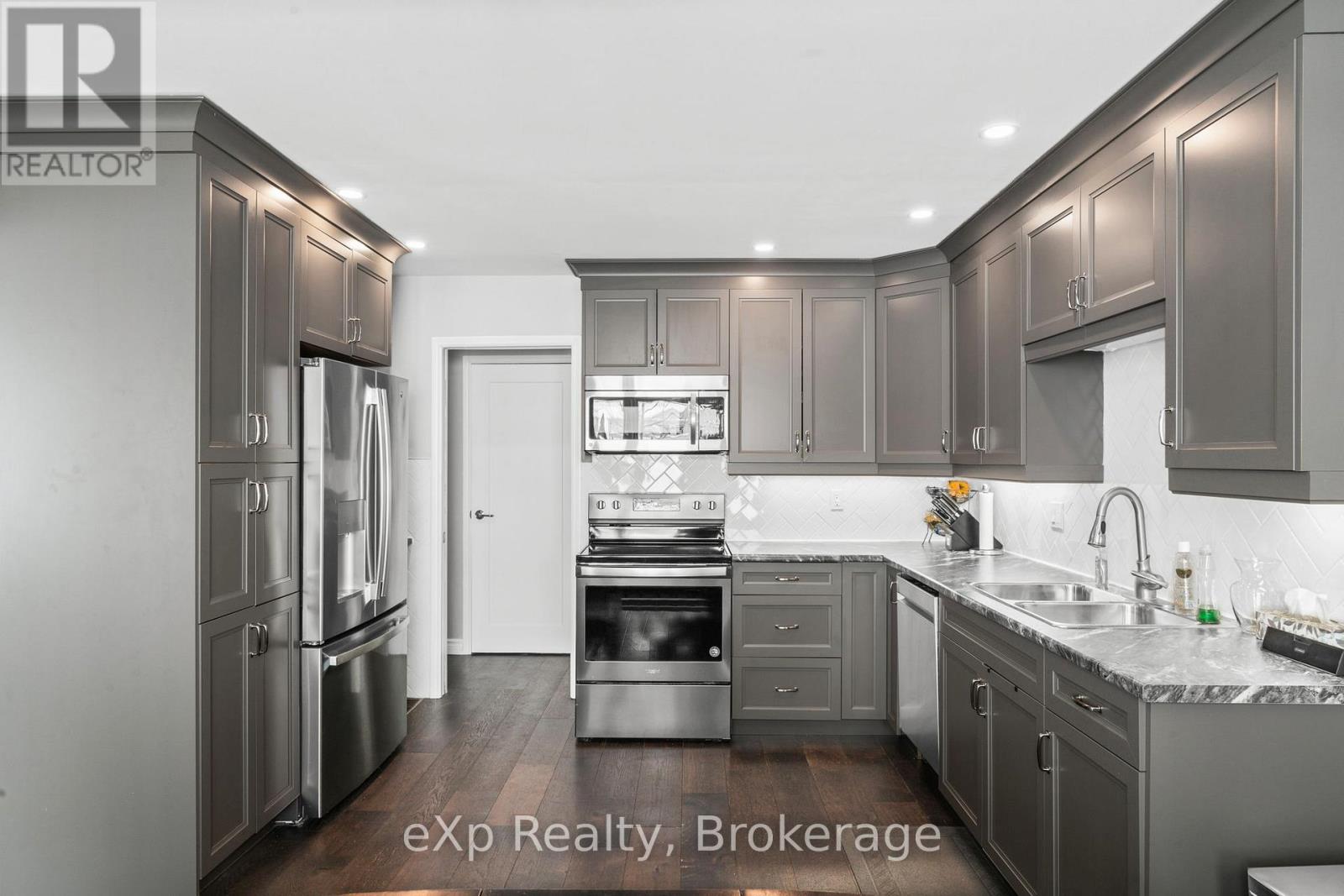 361 1st Avenue S, Arran-Elderslie, Ontario  N0G 1L0 - Photo 6 - X12192558