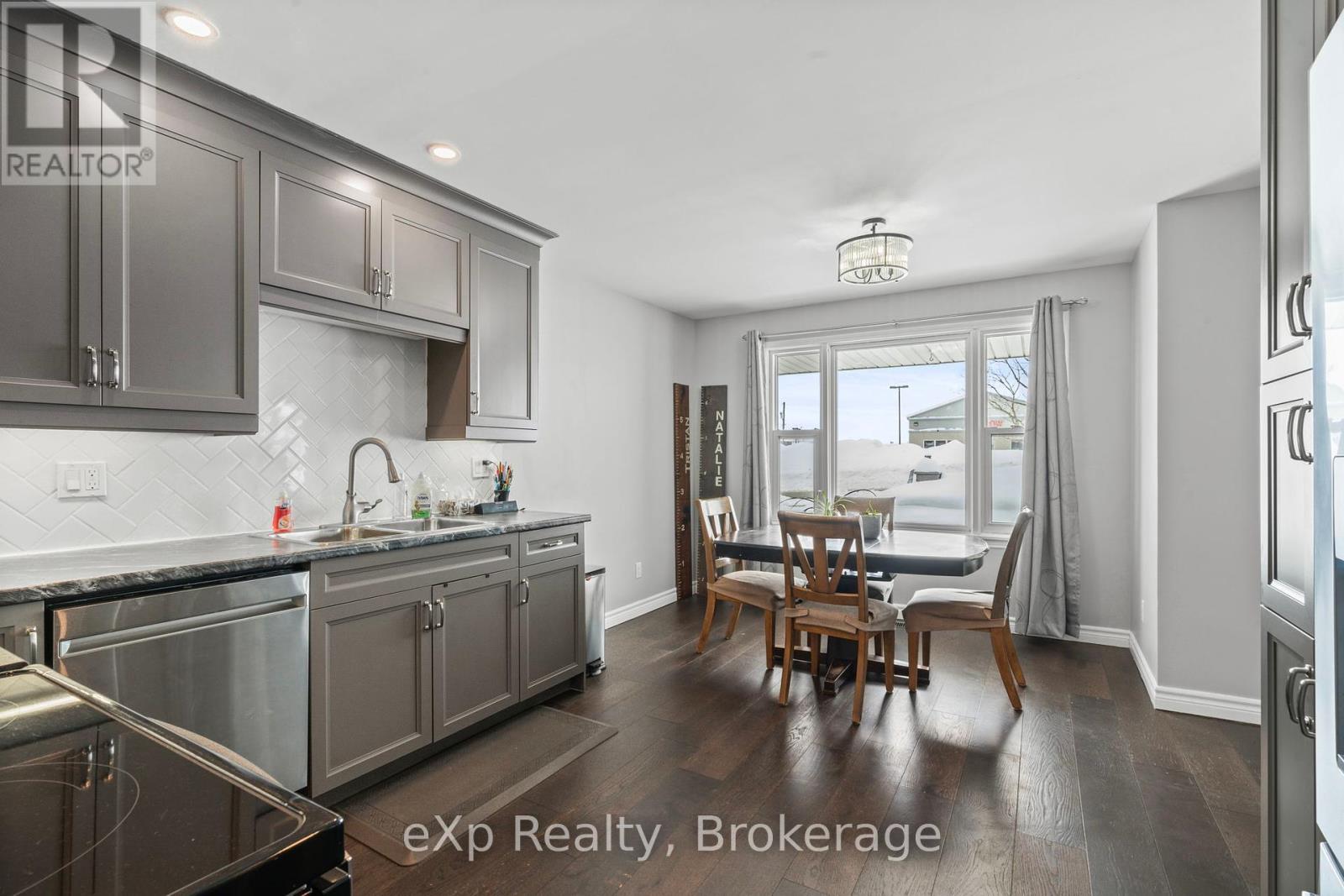 361 1st Avenue S, Arran-Elderslie, Ontario  N0G 1L0 - Photo 8 - X12192558