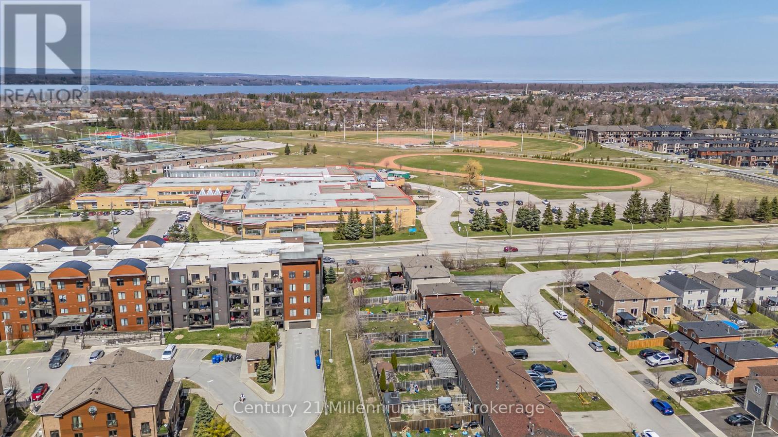 5 - 31 Madelaine Drive, Barrie, Ontario  L9J 0G8 - Photo 47 - S12192688