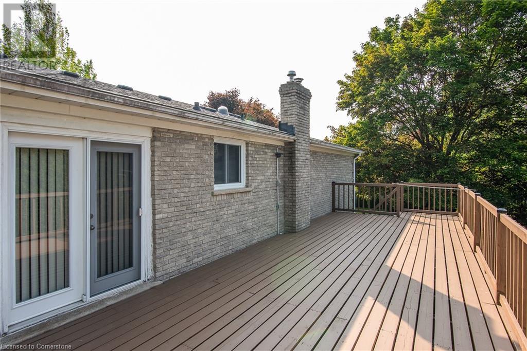 12 Academy Crescent, Waterloo, Ontario  N2L 5H7 - Photo 45 - 40736318