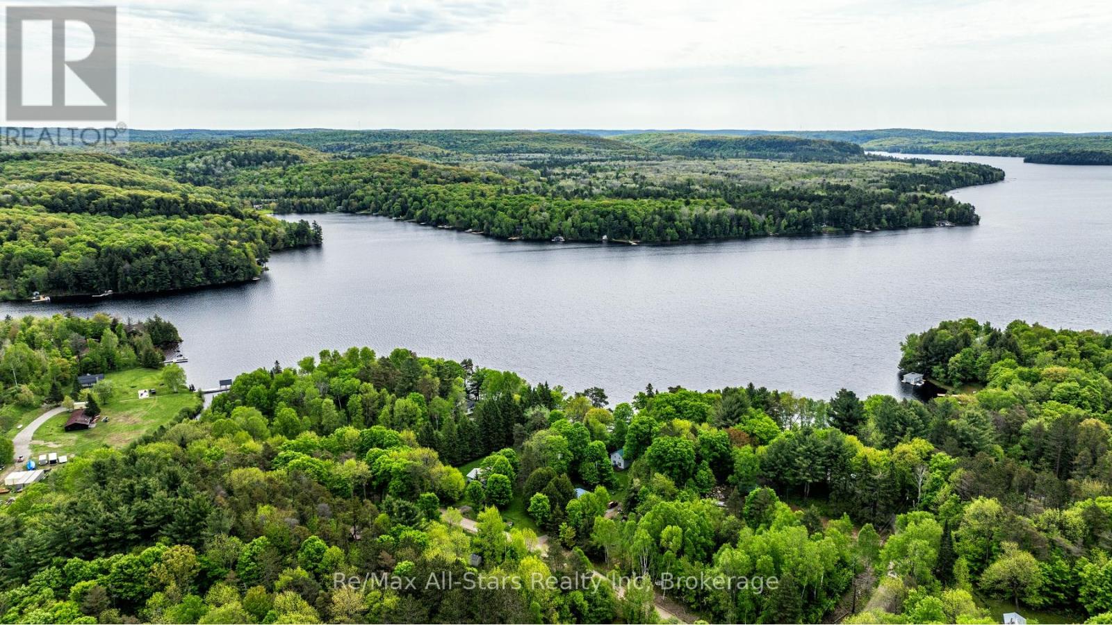 1028 Ronville Road, Lake Of Bays, Ontario  P0A 1H0 - Photo 16 - X12193186