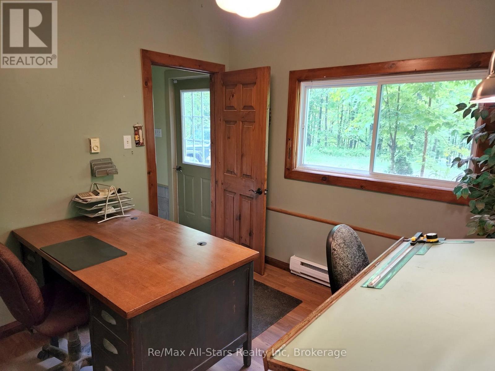 1028 Ronville Road, Lake Of Bays, Ontario  P0A 1H0 - Photo 8 - X12193186