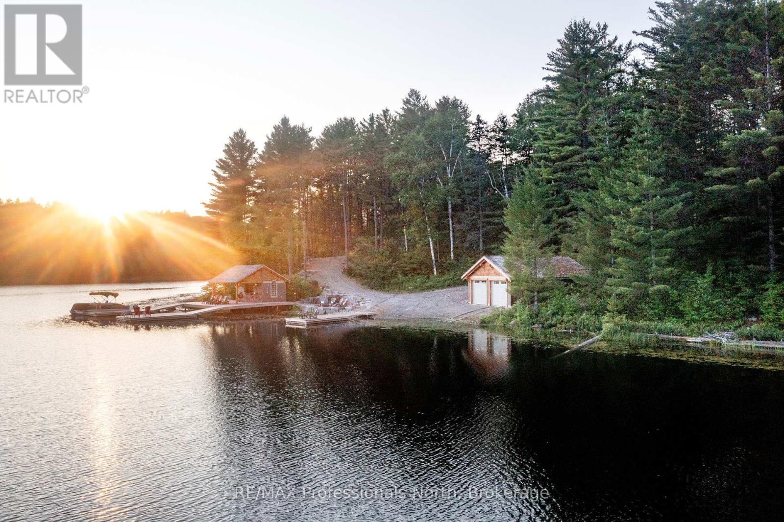 1600 Misty Knoll Trail, Dysart Et Al, Ontario  K0M 1S0 - Photo 39 - X12193304