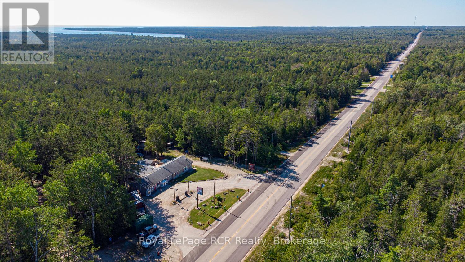 6313 Highway 6, Northern Bruce Peninsula, Ontario  N0H 2R0 - Photo 18 - X12193555