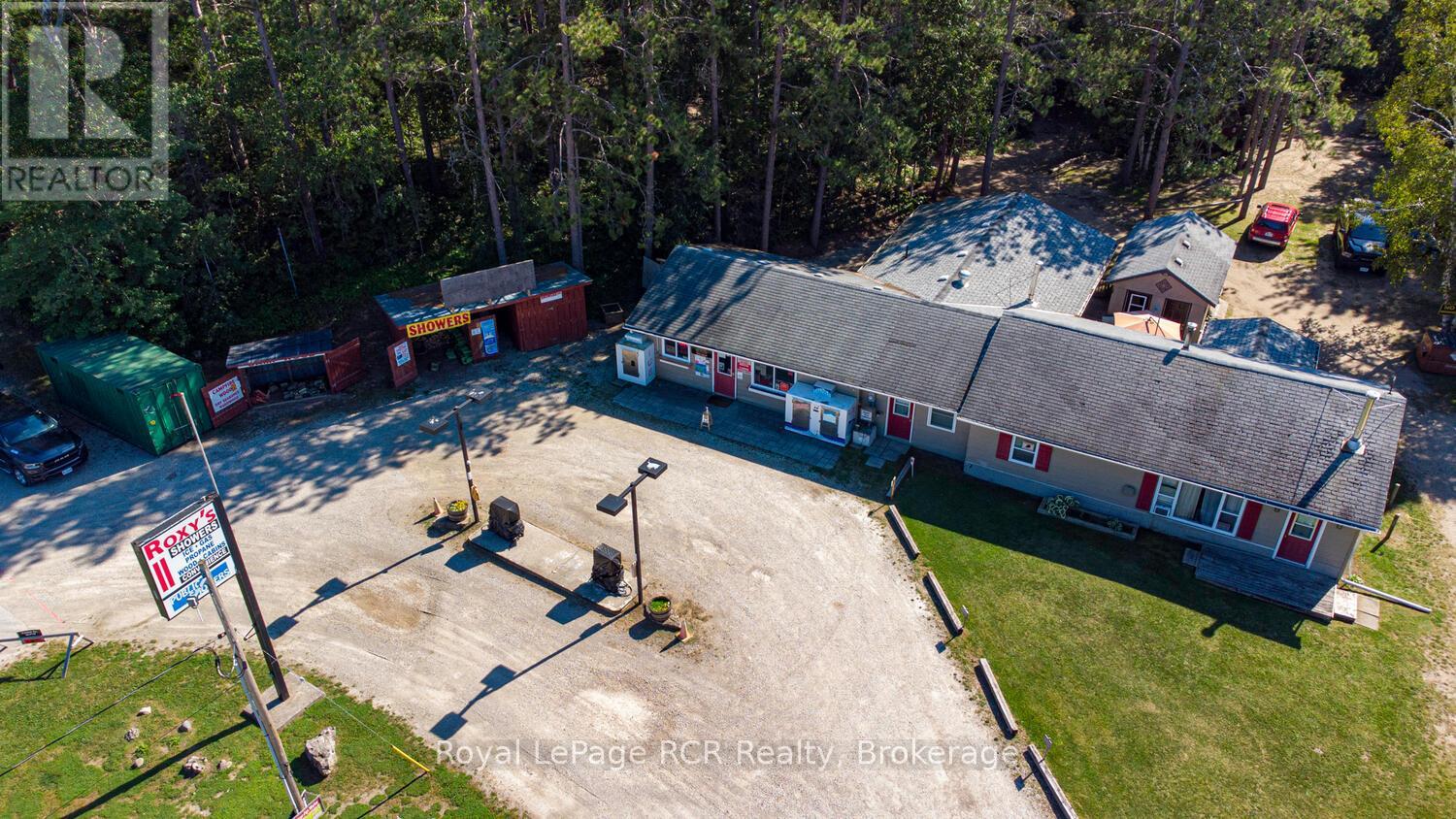 6313 Highway 6, Northern Bruce Peninsula, Ontario  N0H 2R0 - Photo 23 - X12193555