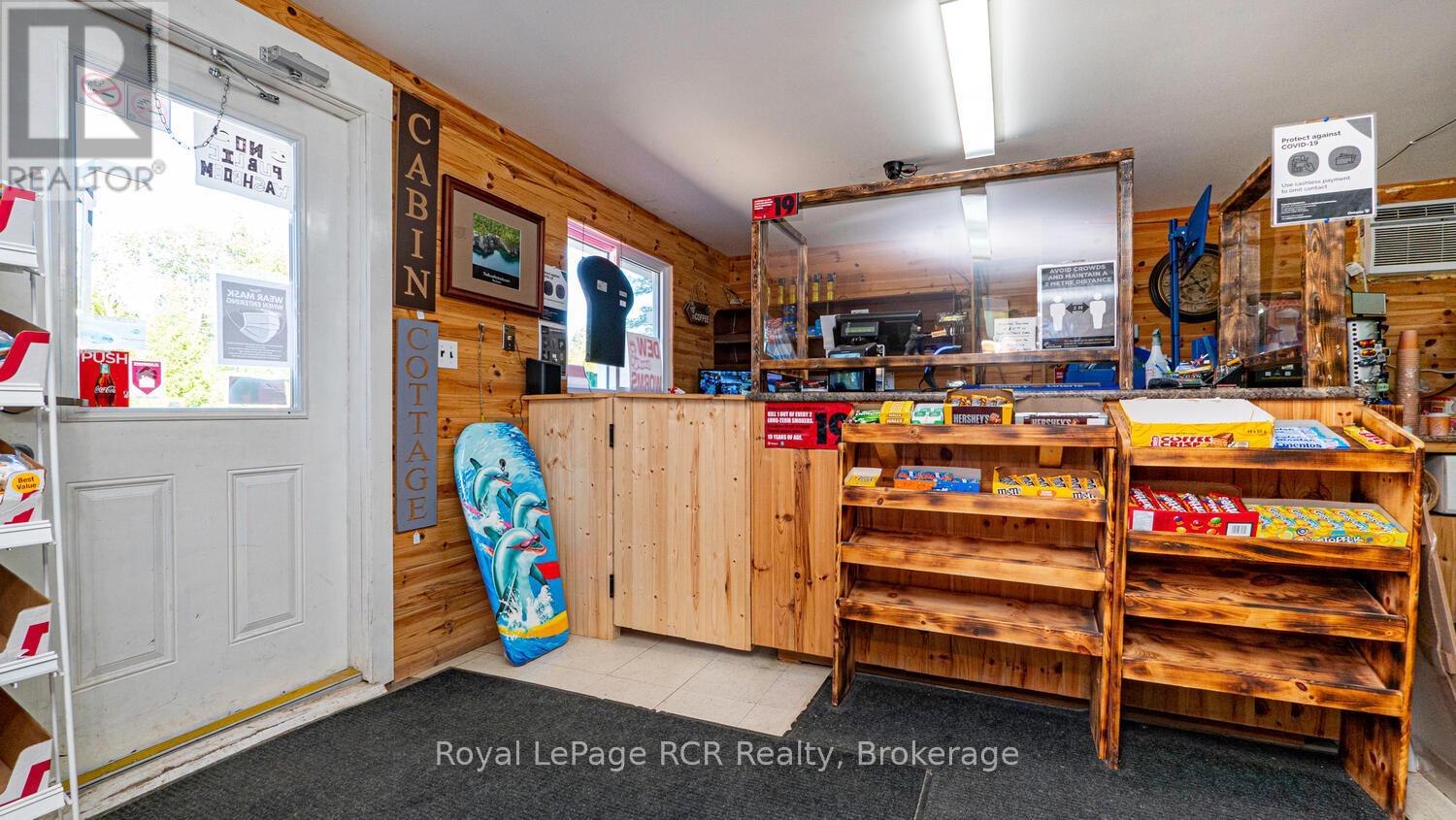 6313 Highway 6, Northern Bruce Peninsula, Ontario  N0H 2R0 - Photo 36 - X12193555