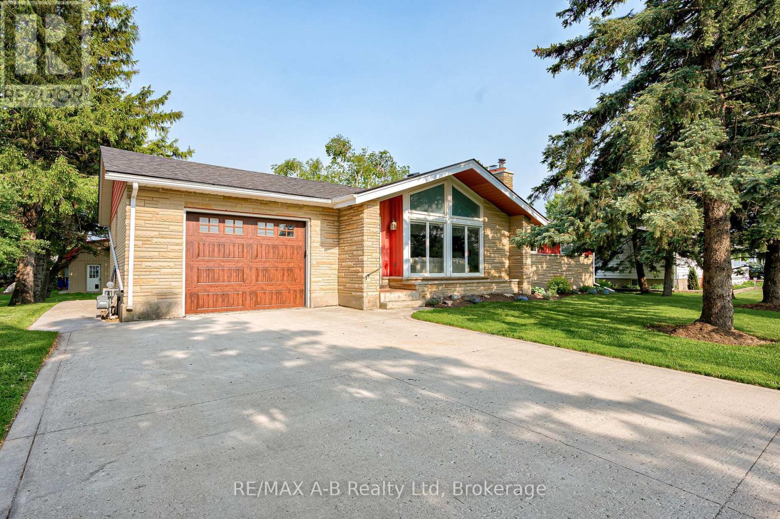 3981 111 Road, Perth East, Ontario  N5A 6S5 - Photo 1 - X12193564