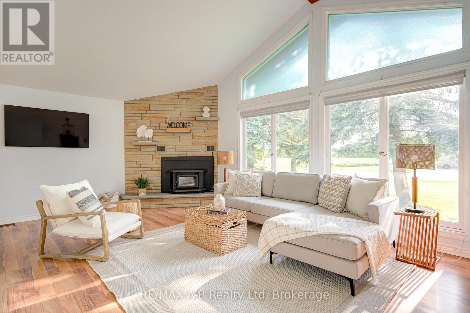 3981 111 Road, Perth East, Ontario  N5A 6S5 - Photo 10 - X12193564