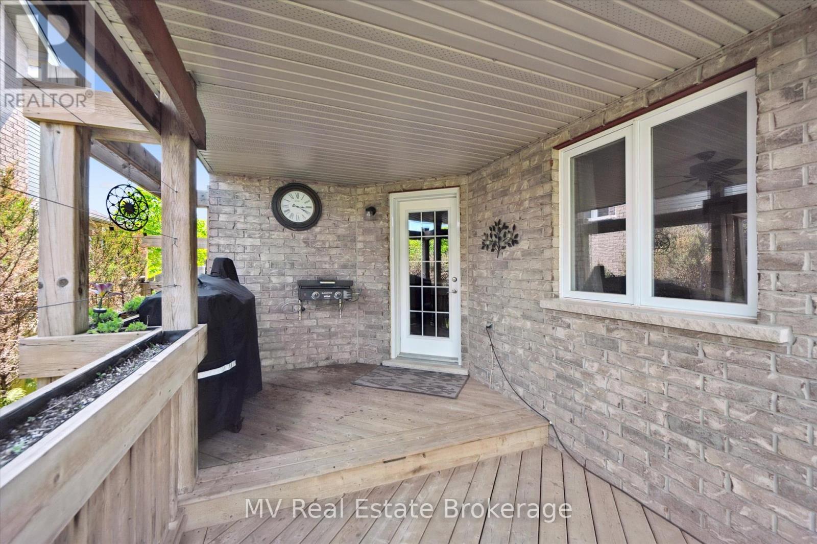 71 Healey Street, Centre Wellington, Ontario  N0B 1S0 - Photo 37 - X12193879