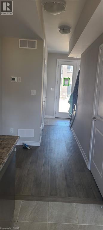 17 Renfrew Trail, Welland, Ontario  L3C 0K2 - Photo 3 - 40737143