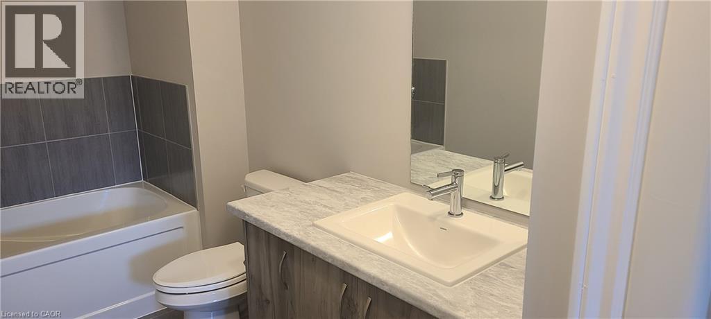 17 Renfrew Trail, Welland, Ontario  L3C 0K2 - Photo 9 - 40737143