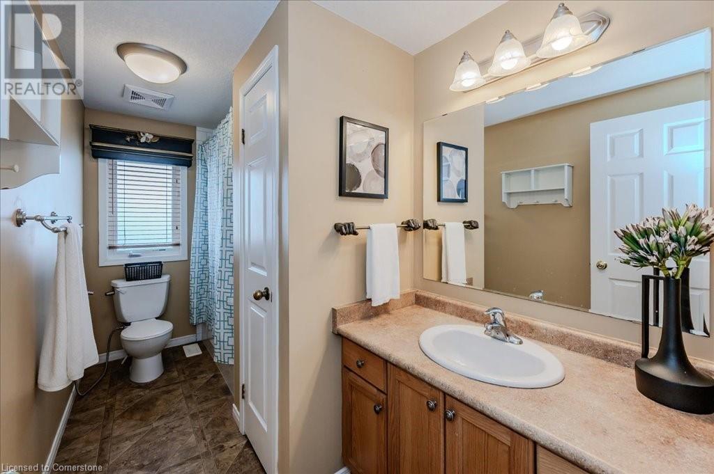 50 Howe Drive Unit# 21a, Kitchener, Ontario  N2E 0A3 - Photo 25 - 40737144